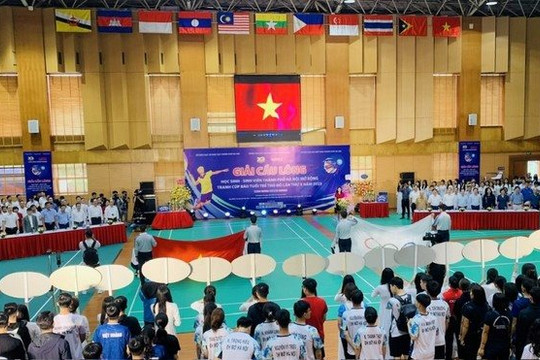 Khởi tranh Giải Cầu lông Học sinh - Sinh viên thành phố Hà Nội 2023