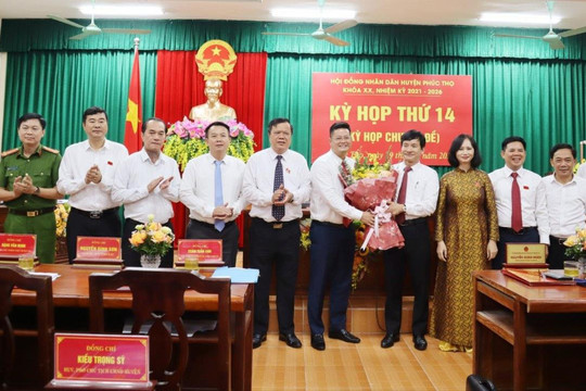 Ông Lê Văn Thu được bầu làm Phó Chủ tịch UBND huyện Phúc Thọ
