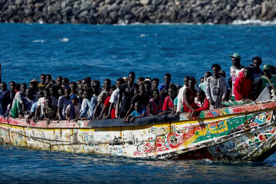 Hơn 2.500 người di cư thiệt mạng và mất tích khi vượt Địa Trung Hải