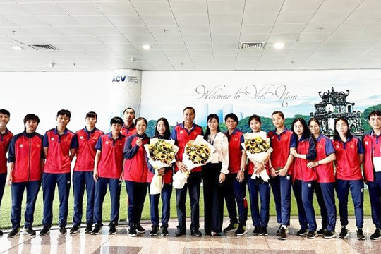 Đội tuyển bóng đá nữ Việt Nam về nước hướng đến mục tiêu mới