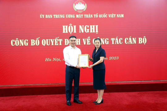 Nhà báo Trần Bảo Trung, Phó Tổng Biên tập Báo Đại đoàn kết được điều động, bổ nhiệm làm Phó Tổng Biên tập Tạp chí Mặt trận