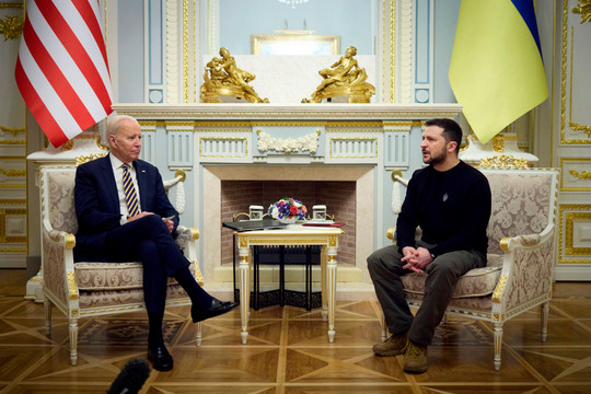Mỹ trấn an đồng minh về việc duy trì hỗ trợ Ukraine
