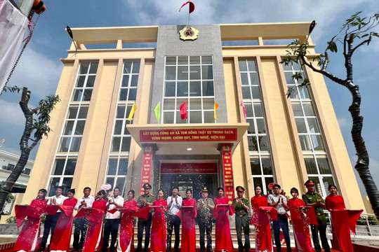 Khánh thành 2 trụ sở công an xã thuộc huyện Mê Linh