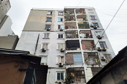 Quận Thanh Xuân tăng cường quản lý chung cư mini: Không có vùng cấm, không có ngoại lệ