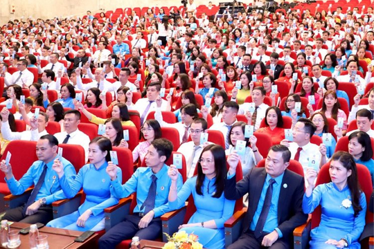 Ban Chấp hành LĐLĐ thành phố Hà Nội khóa XVII gồm 58 đồng chí