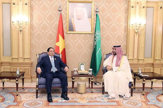 Thủ tướng Phạm Minh Chính hội đàm với Hoàng Thái tử, Thủ tướng Saudi Arabia