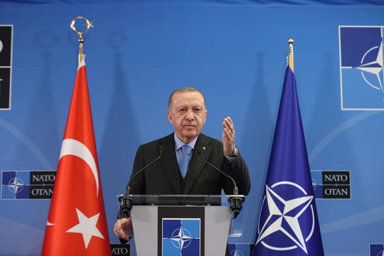 Tổng thống Thổ Nhĩ Kỳ trình quốc hội phê chuẩn việc Thụy Điển gia nhập NATO