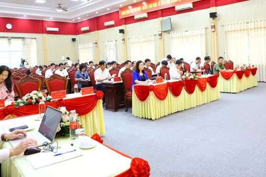 Thường trực HĐND huyện Thạch Thất thảo luận 5 nghị quyết chuyên đề