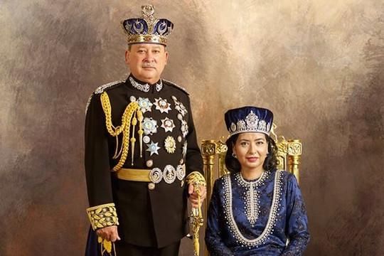 Tiểu vương bang Johor được bầu làm vua Malaysia