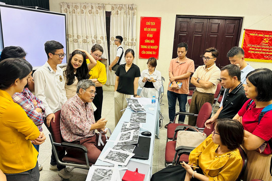 Hội viên Hội Nhà báo thành phố Hà Nội tập huấn nghiệp vụ ảnh báo chí
