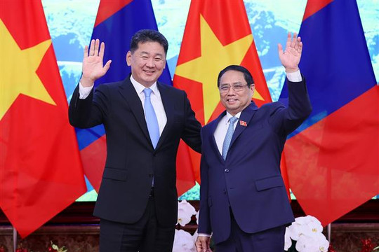 Thủ tướng Chính phủ Phạm Minh Chính hội kiến Tổng thống Mông Cổ Ukhnaagiin Khurelsukh
