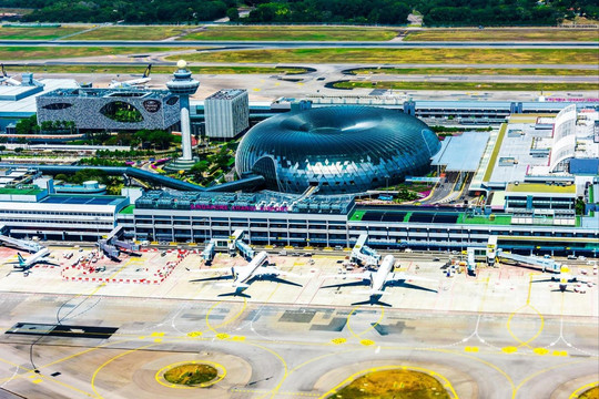 Singapore mở cửa trở lại Nhà ga T2 sân bay Changi