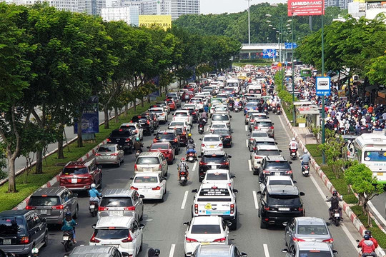 Thành phố Hồ Chí Minh: 8 điểm ùn tắc giao thông không chuyển biến
