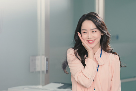 “Cô giáo em là số 1” - phim Hàn Quốc hấp dẫn với “chàng hậu” Shin Hae-sun