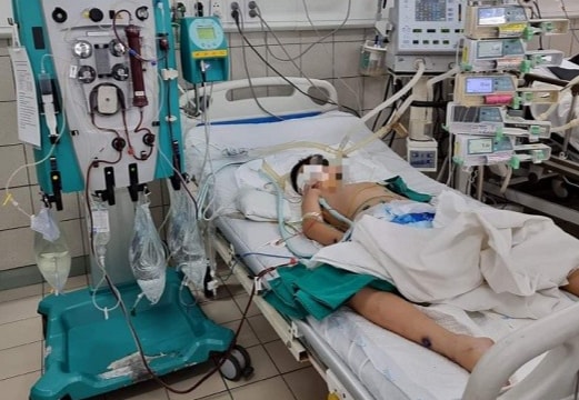 Cứu sống bệnh nhi mắc vi khuẩn gây tiêu hủy xương hiếm gặp