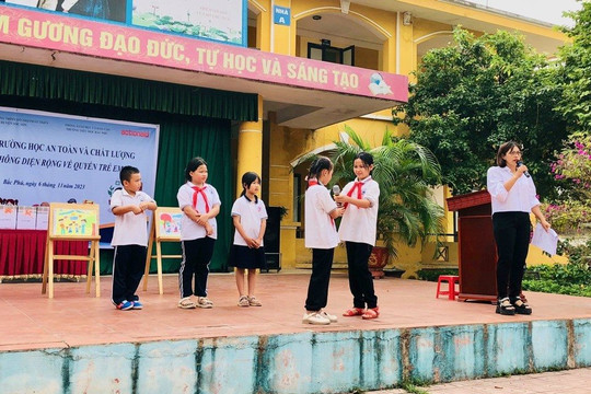 Truyền thông về quyền trẻ em cho hơn 2.000 học sinh huyện Sóc Sơn