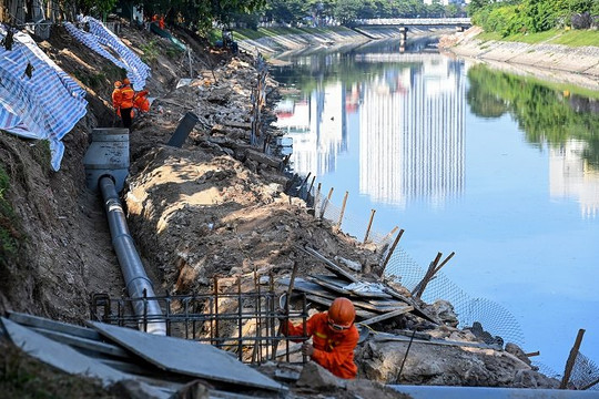 Mong sớm thi công trở lại Dự án thu gom nước thải sinh hoạt trên sông Lừ