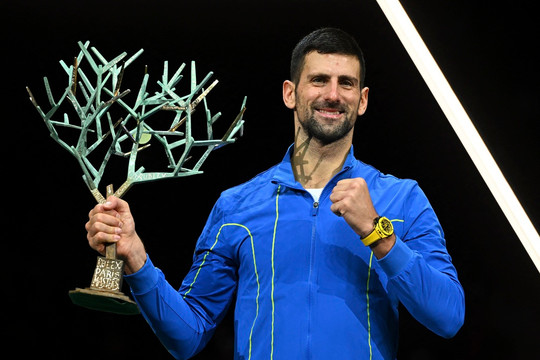 Djokovic lập thêm cột mốc đáng nhớ sau khi vô địch Paris Masters