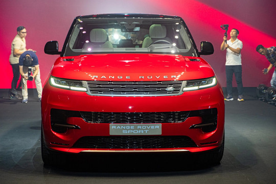 Land Rover triệu hồi loạt xe Range Rover Sport đời 2023 vì nhiều lỗi