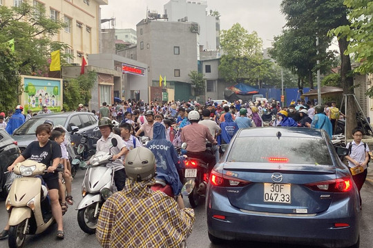 Sớm thông thoáng cho ngõ 168 đường Nguyễn Xiển