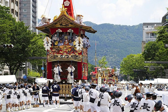 Gion Matsuri - lễ hội trong đô thị nghìn năm tuổi