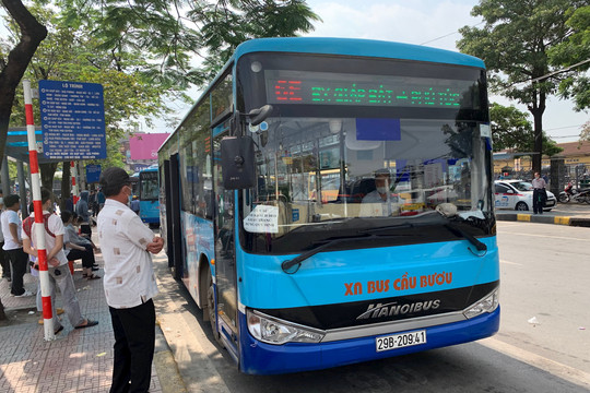 Cần làm gì để nâng cao chất lượng xe buýt ?
