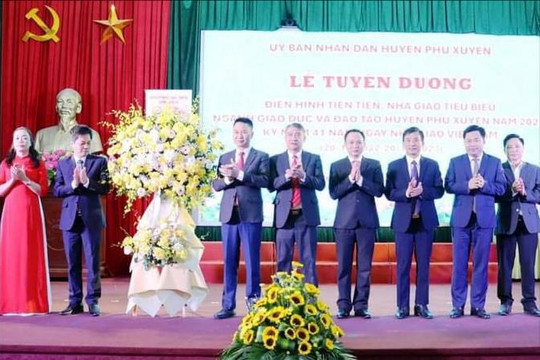 Phú Xuyên tuyên dương, khen thưởng nhà giáo tiêu biểu
