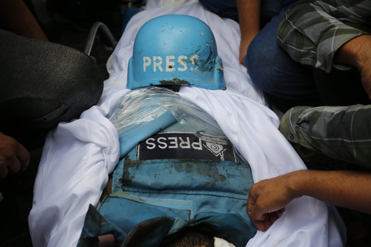 Ít nhất 50 nhà báo đã thiệt mạng trong xung đánh bài casino trực tuyếnt Israel - Hamas