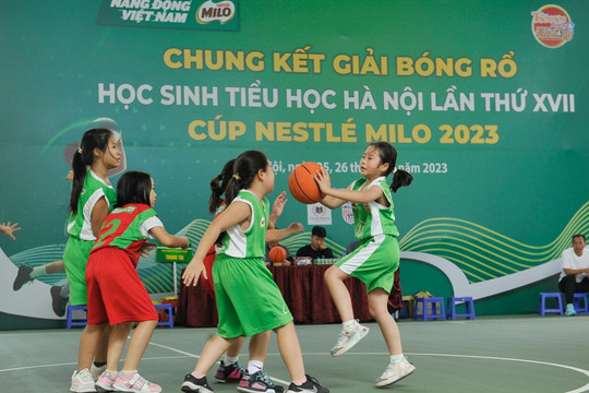 Khai mạc vòng chung kết Giải bóng rổ học sinh tiểu học Hà Nội