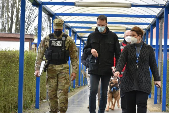 Gần 30 trường học ở Bỉ đóng cửa do bị đe dọa đánh bom