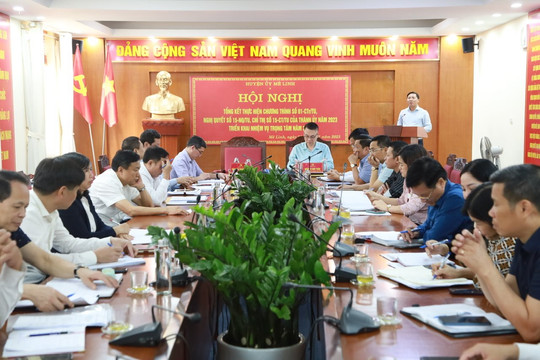 Mê Linh kết nạp đảng viên mới vượt 3,6% chỉ tiêu Thành ủy giao