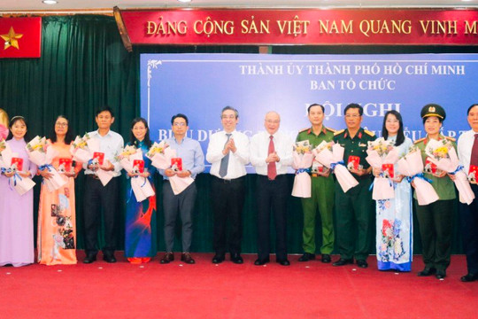  TP Hồ Chí Minh: Tuyên dương 96 đảng viên tiêu biểu cấp thành phố