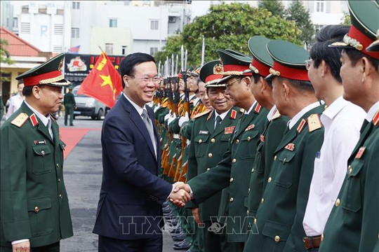 Chủ tịch nước Võ Văn Thưởng thăm, làm việc tại Quân khu 5