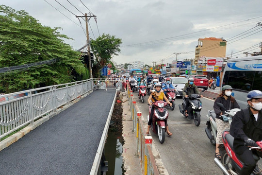 Thành phố Hồ Chí Minh giao nhiệm vụ thực hiện 5 dự án giao thông hơn 40.000 tỷ đồng