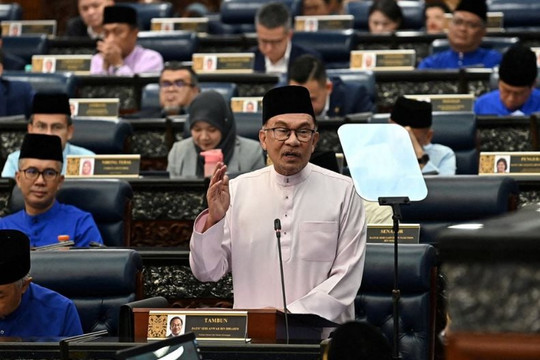 Thủ tướng Malaysia tiến hành cải tổ nội các quy mô lớn