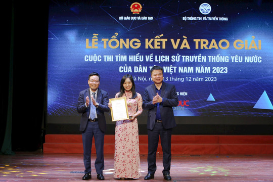 Gần 22.000 bài thi tìm hiểu lịch sử truyền thống yêu nước của dân tộc Việt Nam