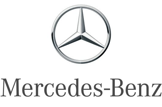 Vi phạm quy định sử dụng thiết bị viễn thông, Mercedes-Benz Việt Nam bị phạt 140 triệu đồng