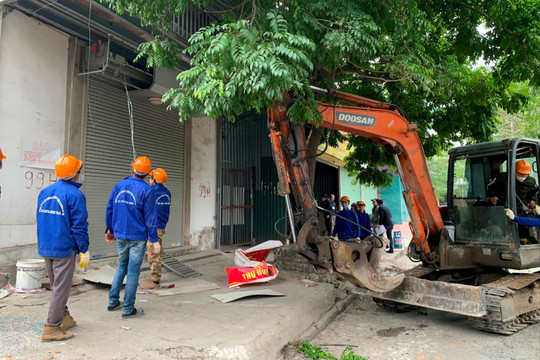 Quận Thanh Xuân cưỡng chế thu hồi đất dự án xây trường mầm non tại Phương Liệt