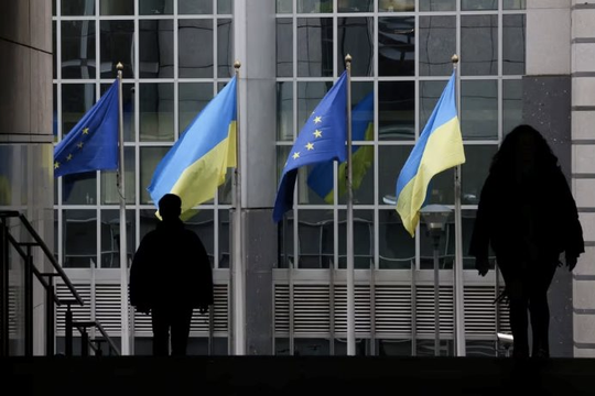 Ukraine nhận đợt viện trợ cuối cùng của EU cho năm 2023