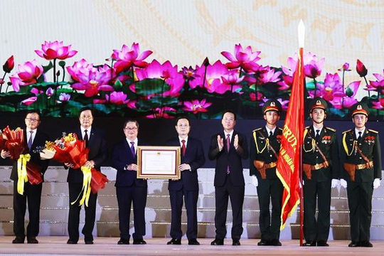Chủ tịch nước Võ Văn Thưởng: Phát huy vai trò trung tâm Vùng Đồng bằng sông Cửu Long của thành phố Cần Thơ
