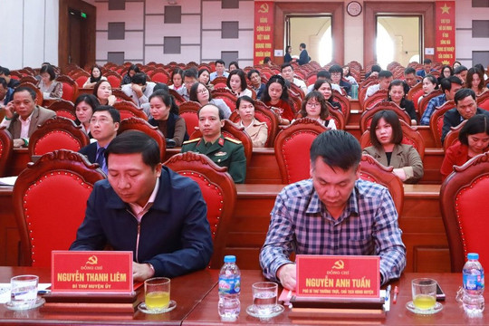 Huyện ủy Mê Linh kiểm tra giám sát nhiều tổ chức Đảng và đảng viên
