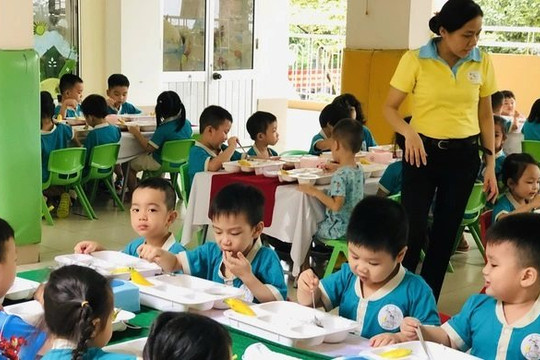 Thành phố Hồ Chí Minh còn thiếu khoảng 1.200 giáo viên mầm non