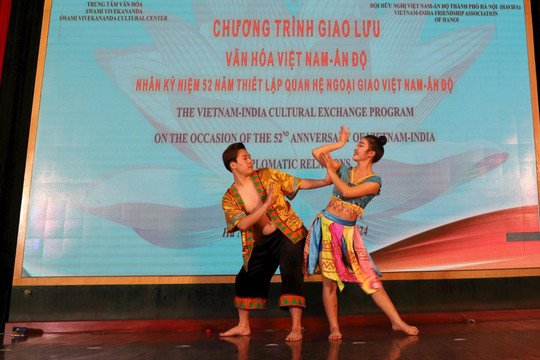 Sôi nổi chương trình giao lưu văn hóa Việt Nam - Ấn Độ