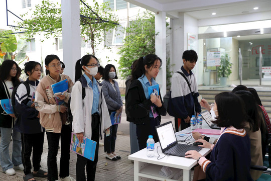 Đại học Quốc gia Hà Nội công bố 6 đợt thi đánh giá năng lực