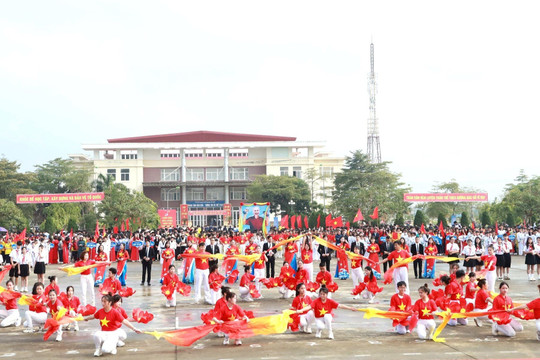 Hơn 800 học sinh tham gia Hội khỏe Phù Đổng huyện Mê Linh lần thứ X