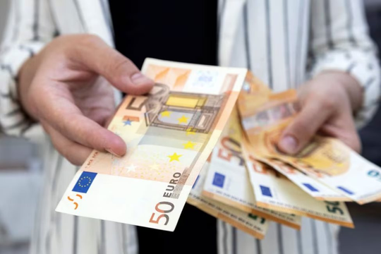 EU đẩy mạnh năng lực chống rửa tiền