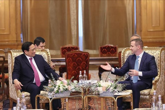 Thủ tướng Phạm Minh Chính hội kiến Chủ tịch Hạ viện Romania