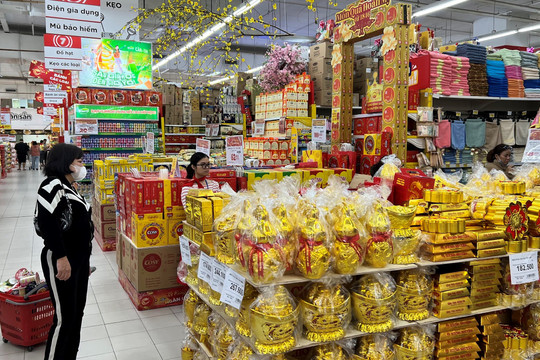 Hà Nội: Tổng mức bán lẻ hàng hóa và doanh thu dịch vụ tiêu dùng tháng 1 tăng 9,3%