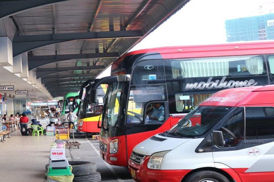 Thành phố Hồ Chí Minh: Ngày đầu cao điểm vận tải hành khách dịp Tết diễn ra suôn sẻ
