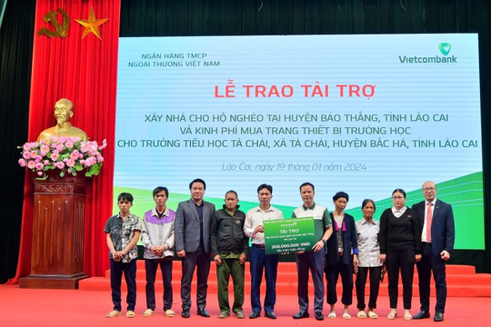 Vietcombank khánh thành nhiều ngôi nhà tặng người nghèo an cư đón Tết